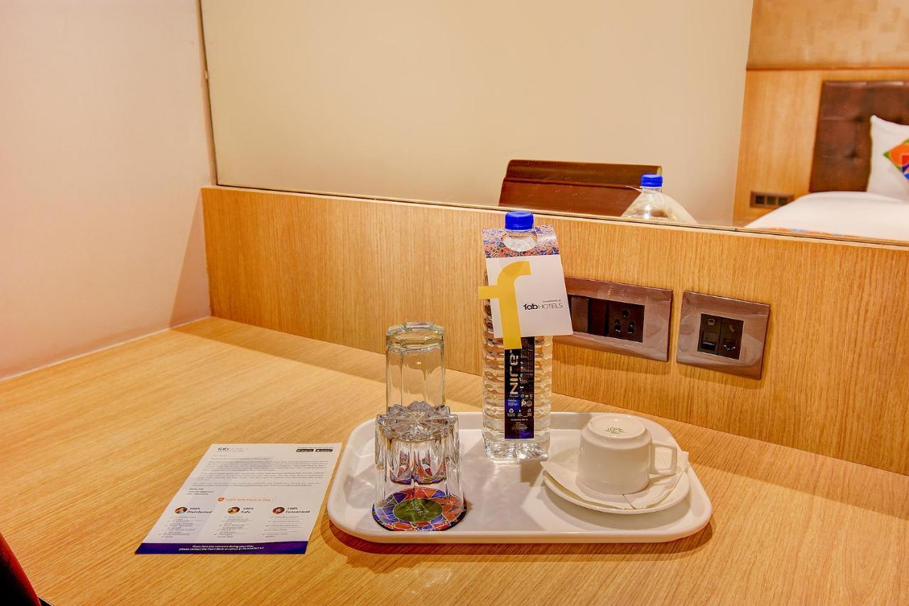 Fabhotel S Comfort Inn - Indiranagar バンガロール エクステリア 写真