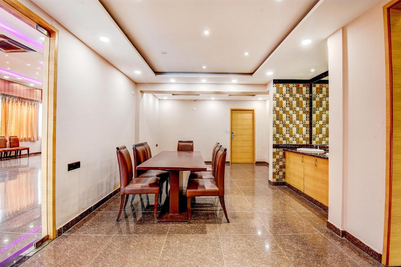 Fabhotel S Comfort Inn - Indiranagar バンガロール エクステリア 写真