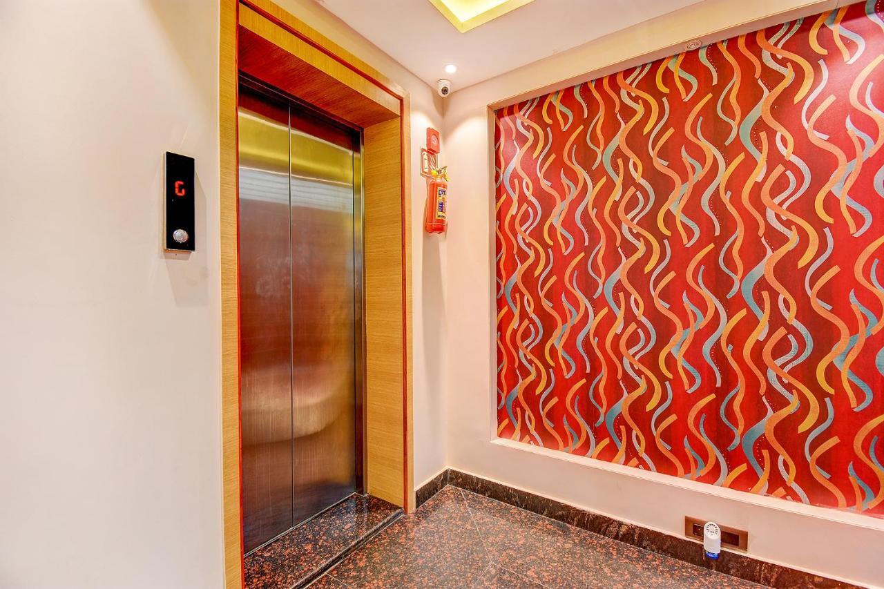Fabhotel S Comfort Inn - Indiranagar バンガロール エクステリア 写真