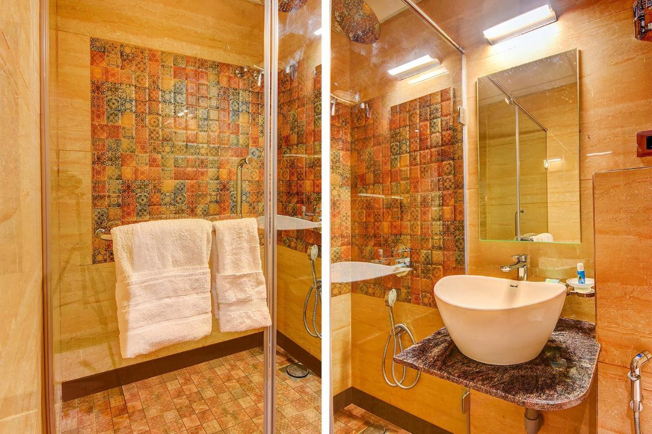 Fabhotel S Comfort Inn - Indiranagar バンガロール エクステリア 写真