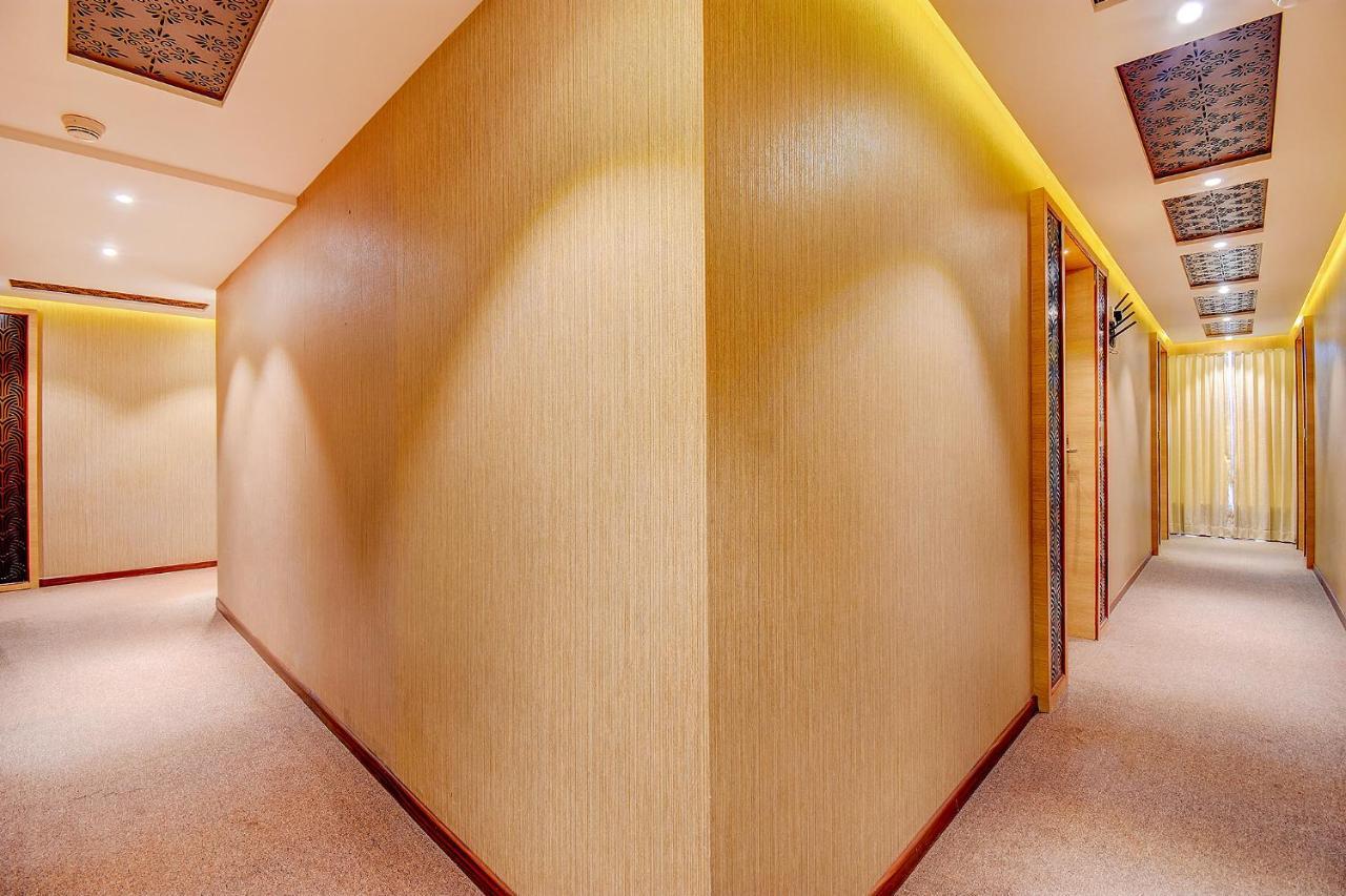 Fabhotel S Comfort Inn - Indiranagar バンガロール エクステリア 写真