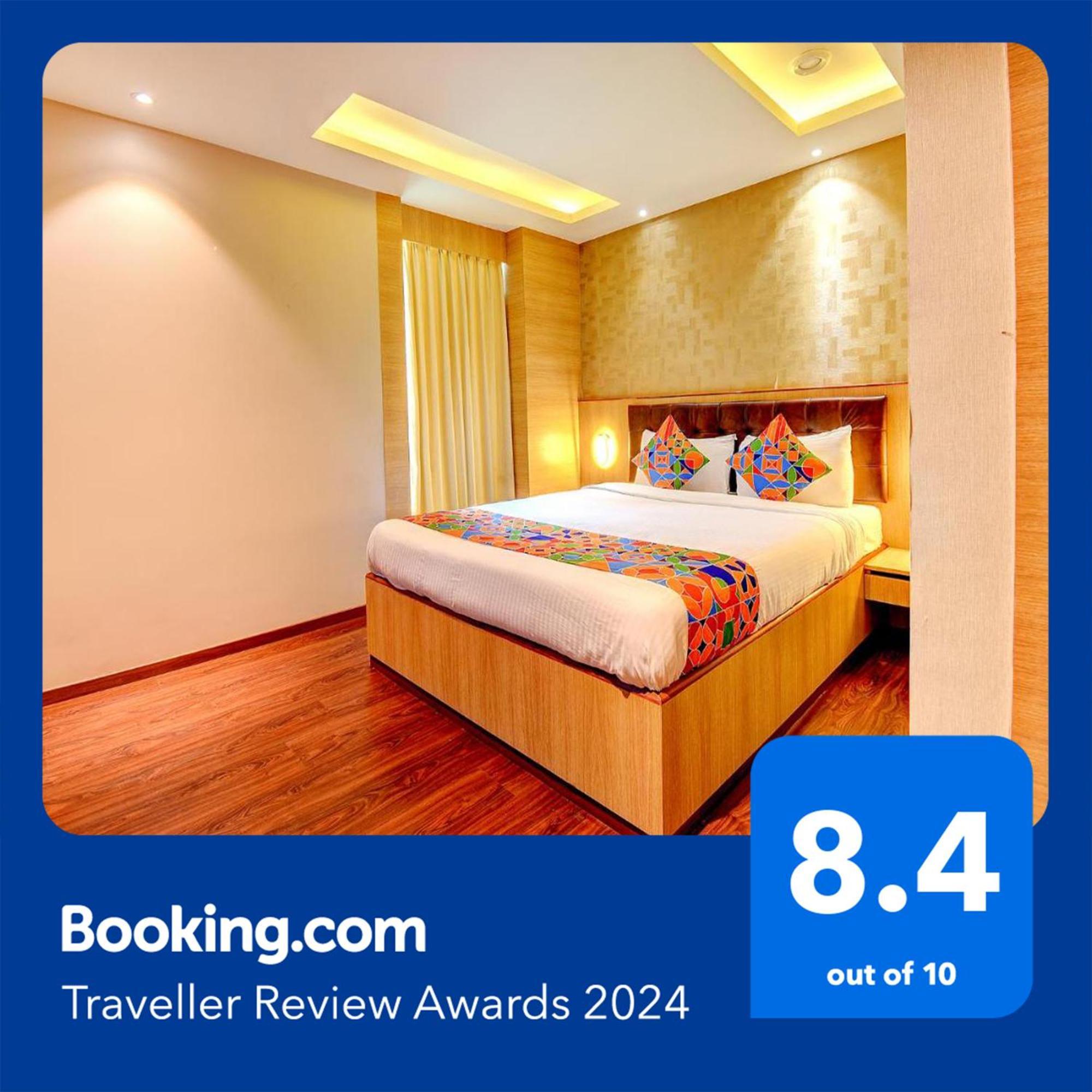 Fabhotel S Comfort Inn - Indiranagar バンガロール エクステリア 写真
